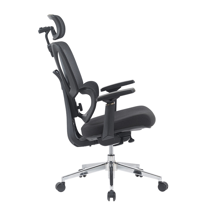 Ергономичен офис стол Carmen 7592 черен